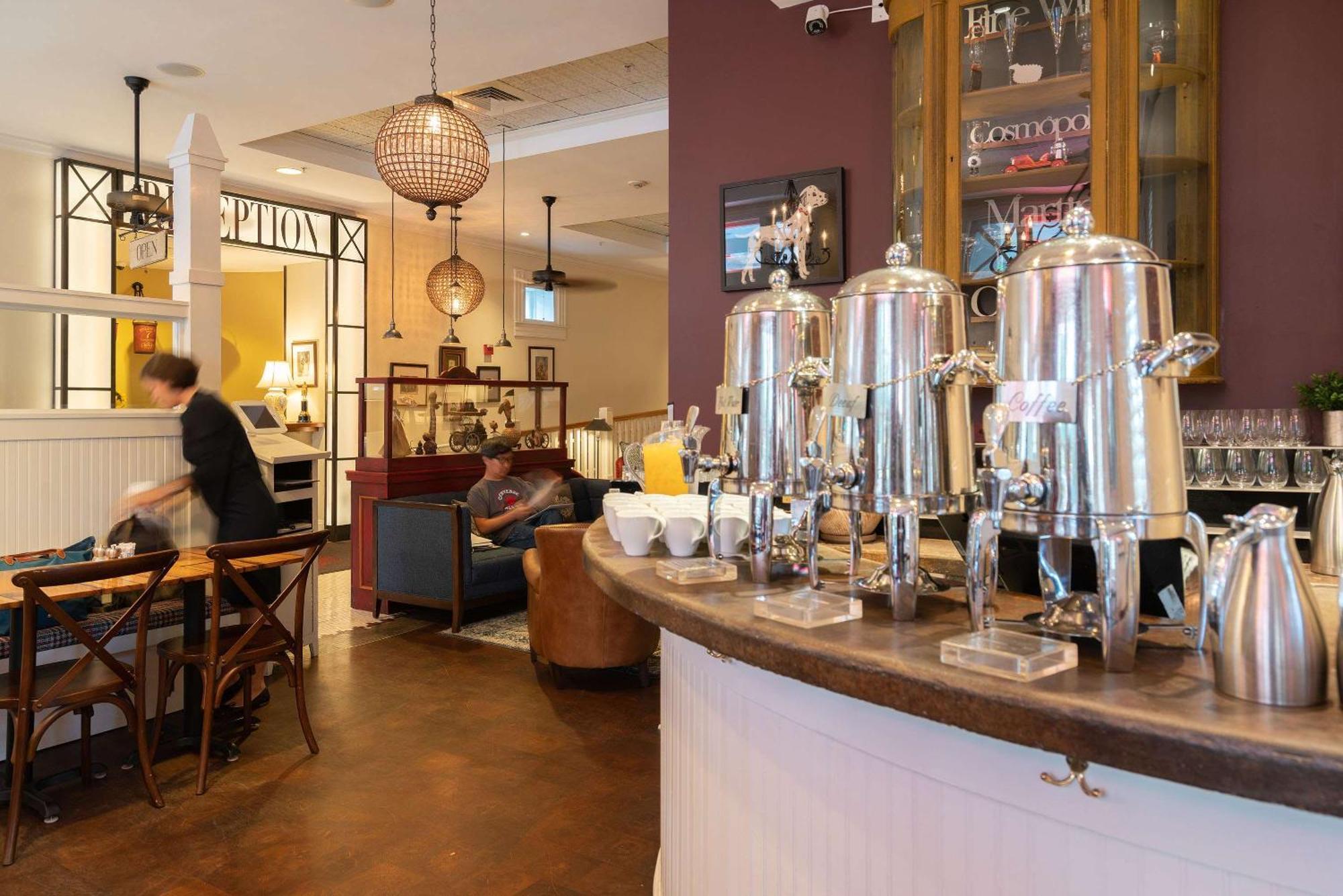The Kendall At The Engine 7 Firehouse Hotel 4*